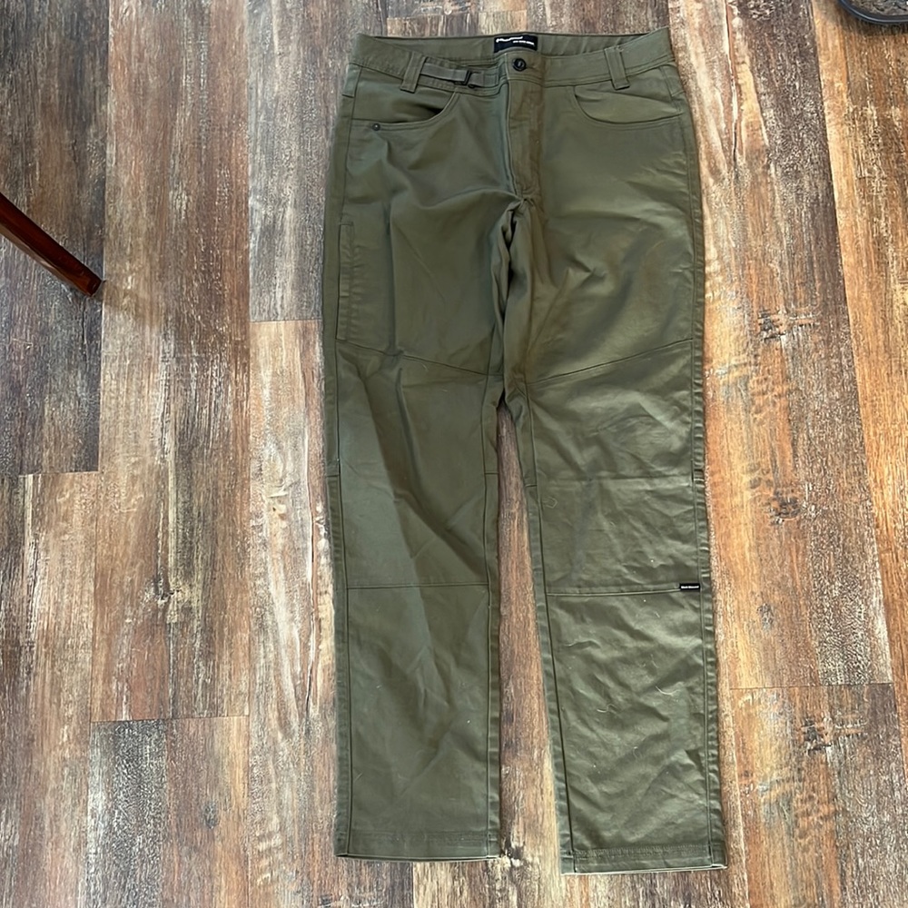 Black diamond cargo pants